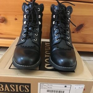 Justin Lace up Ropers